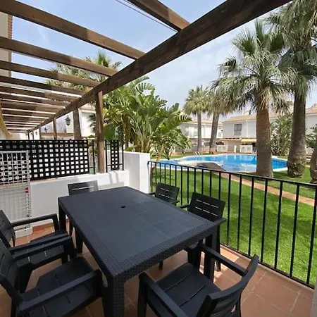 Holiday home Magnifico Adosado Con Piscina En Urb. Palm *