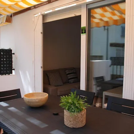 Holiday home Magnifico Adosado Con Piscina En Urb. Palm