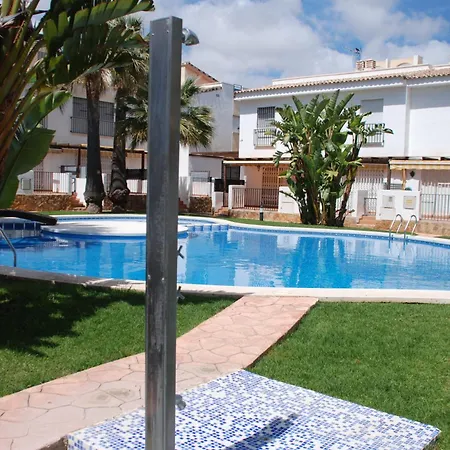 Holiday home Magnifico Adosado Con Piscina En Urb. Palm
