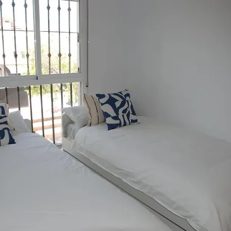 Holiday home Magnifico Adosado Con Piscina En Urb. Palm
